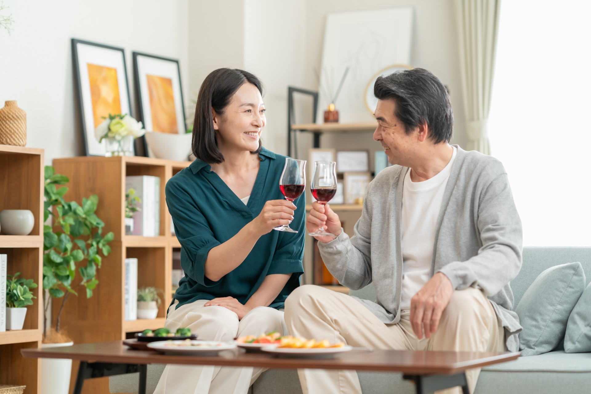 高齢者 食事 笑顔 インプラント治療後 神戸市 シニア歯科